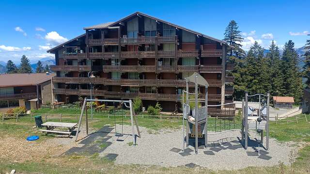 Aire de Jeux de Chabanon