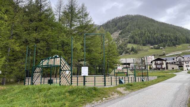 Terrain multisport d'Arvieux