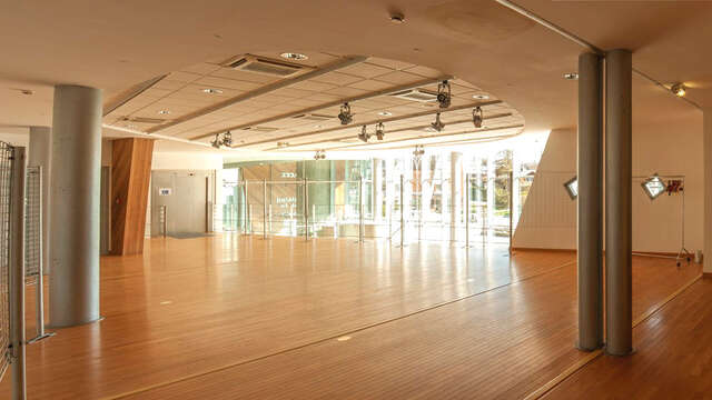 Mezzanine de la Médiathèque