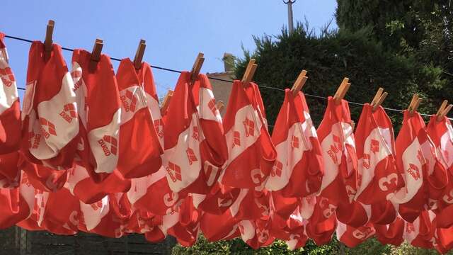 Retrait des bonnets de bain - 55ème Traversée de Pampelonne à la nage