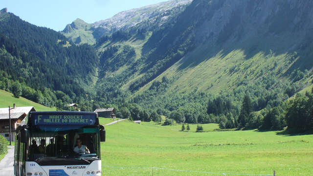 Ligne de bus estival col de la Colombière