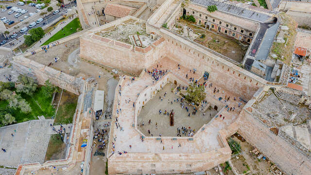 Le petit escape game - visite ludique de la Citadelle de Marseille pour toute la famille