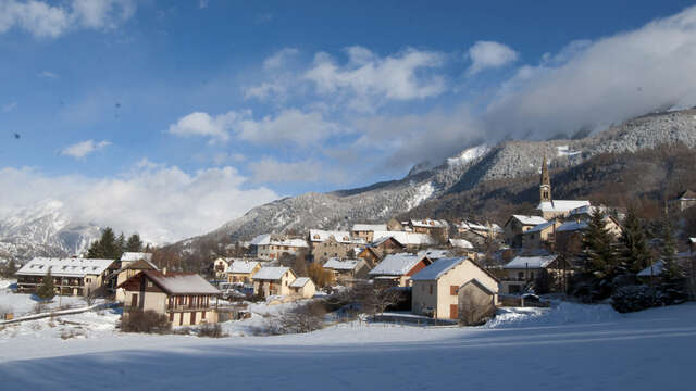 Village de Saint-Léger-les-Mélèzes