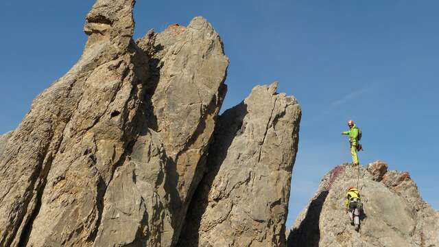 Escalade sauvage sur un sommet Queyrassin