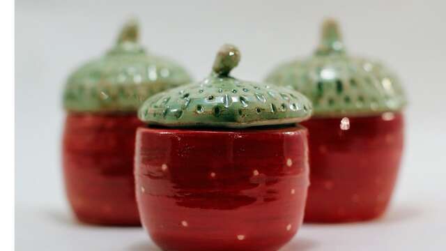 Atelier de céramique et poterie avec Maison Cassar - de la terre à la lune