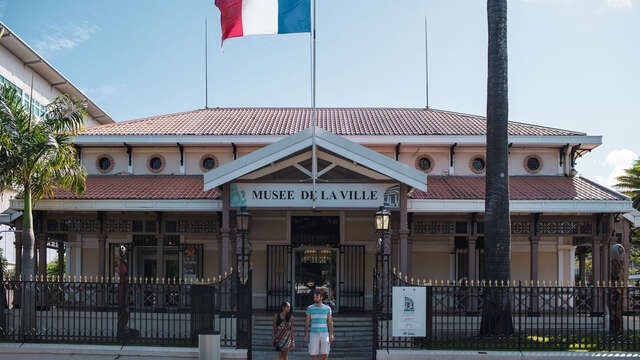 Tour guidé des musées de la ville - Etic NC