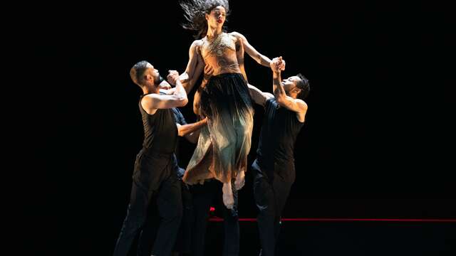 Carmen' Abou Lagraa Tunis Opera Ballet - Festival Vaison Danses