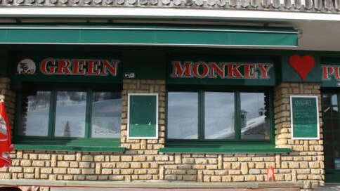 Bar Pub Green Monkey Pub