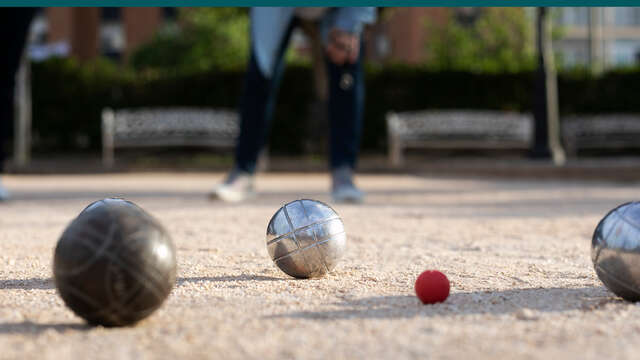 Tournoi de pétanque du Téléthon par la Boule Ferrée Londaise