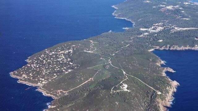 Shuttles to Île du Levant - Vedettes îles d'Or et le Corsaire