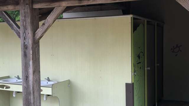 Toilettes publiques Vallée des Loisirs