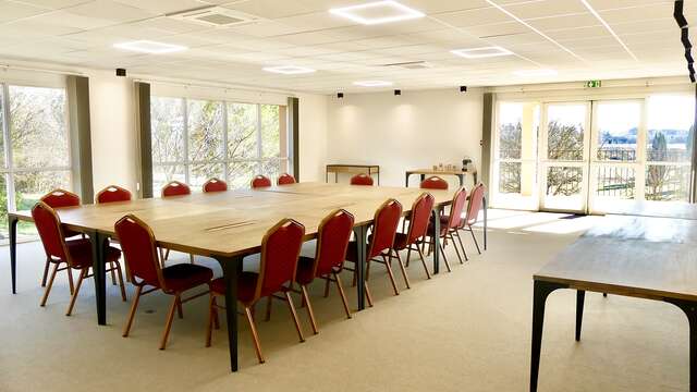 Domaine la Roque : Réunions - Coworking - Bar Lounge - Traiteur - Hôtel