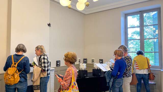 Découverte de l’exposition « Matières Brutes » par Pierre Bénard Ségu & des parfums de niches par Félix Lemarchal - Rencontres Parfumées