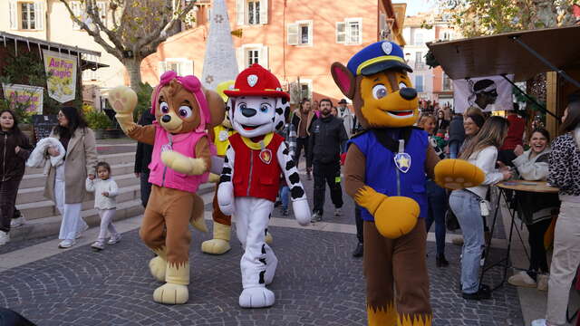 Déambulation de mascottes