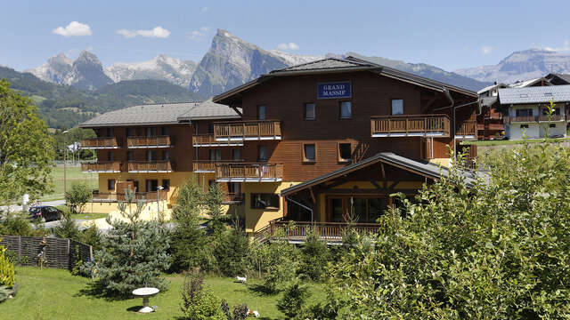 Résidence Vacancéole – Grand Massif***