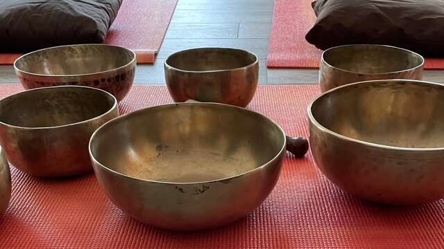 Méditations sonores avec les bols chantants - Le Centre