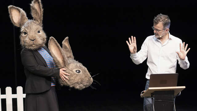 Theater – Das Kaninchenproblem Kartografie 7
