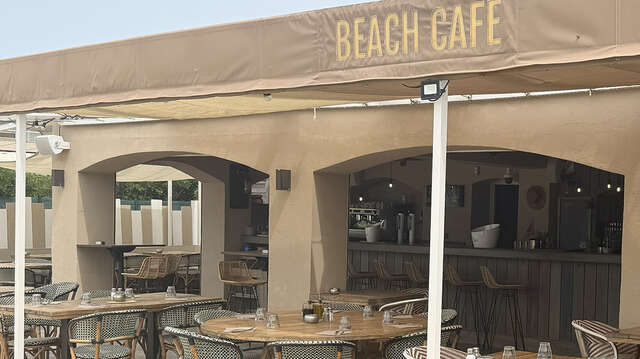 Beach Café