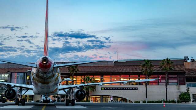 International Airport Toulon Hyeres