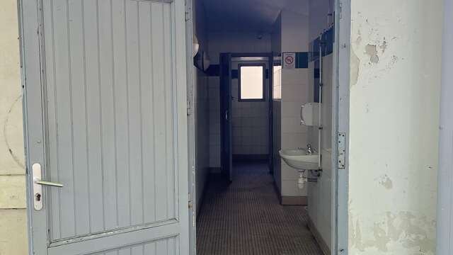 Toilettes publiques - Place de la République