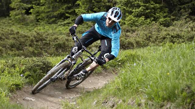 Downhill mountain biking courses