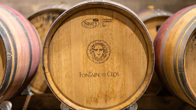 Visite de chais et dégustation au Domaine Fontaine du Clos