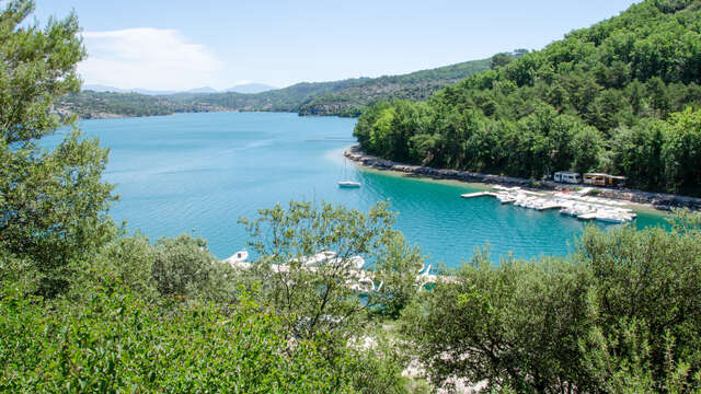 Lac d'Esparron - Saint-Julien Plage