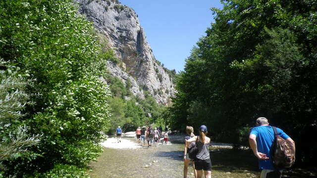 Rando pieds dans l'eau