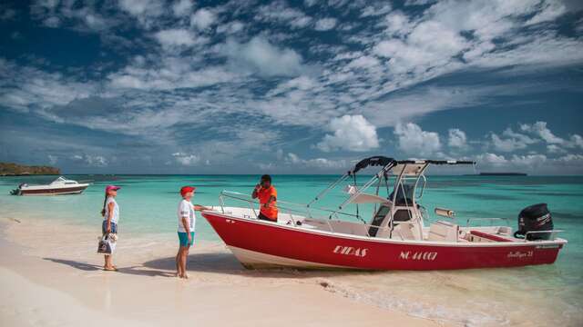 Full or half day islands tour - Atchu Nautique