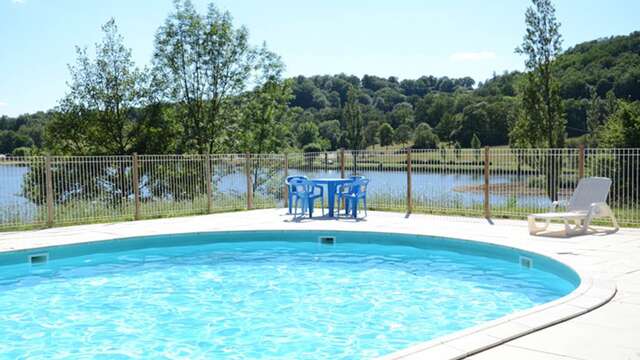Camping du Lac de Parisot