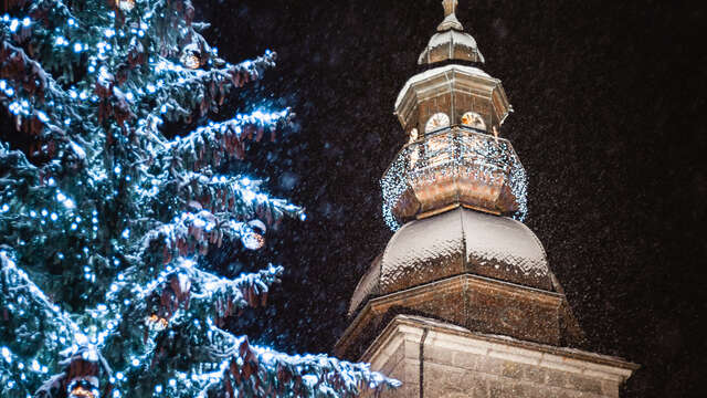 Place à Noël : Illumination de l'église