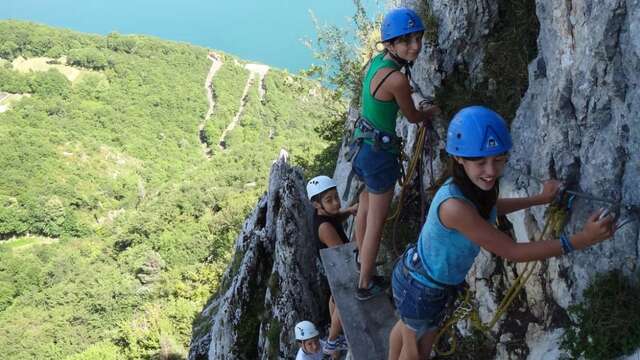 Osmoz' : Location de matériel de via ferrata