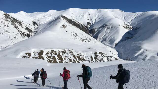 Snowshoeing with Bureau Montagne Horizons