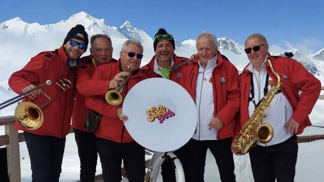 Musikalische Unterhaltung mit Funky Brass