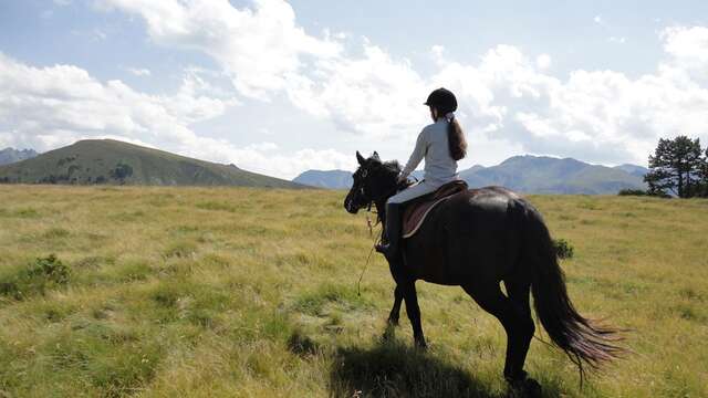 Randonnée à cheval « La Grande Chevauchée » avec Angaka Village Nordique