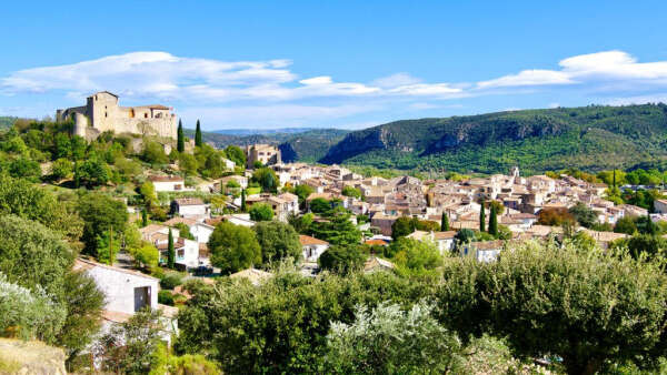Excursion en bus au marché de Riez et Gréoux-les-Bains