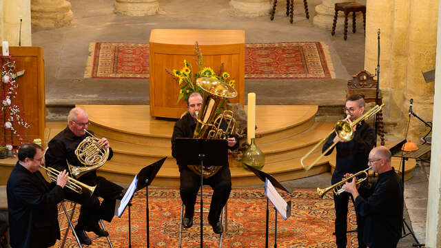 Les cuivres de Cournon à l’église de Villar-d’Arêne