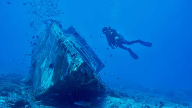 Open Water Diver training with Sanary Plongée