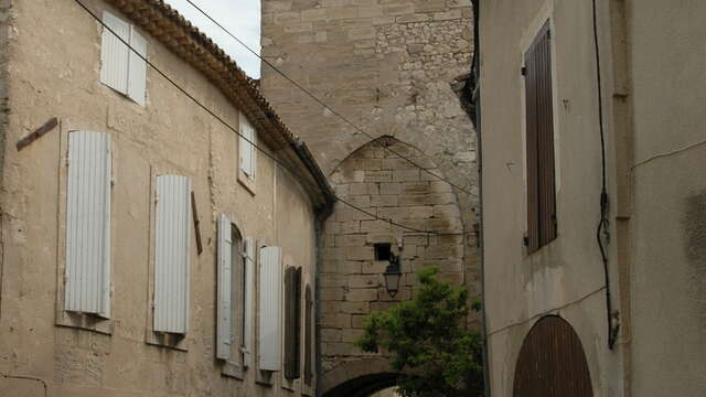 Porte des Moulins ou de l'Horloge