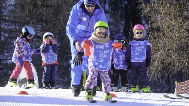 Cours collectifs de ski mini-kids (petits débutants de 3 à 5 ans)