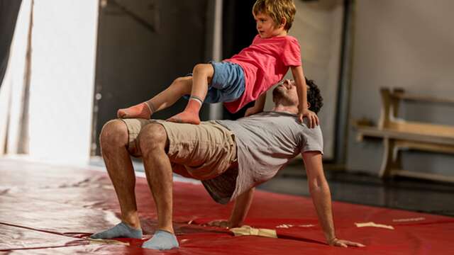 Atelier cirque parent-enfant (4 / 6 ans)