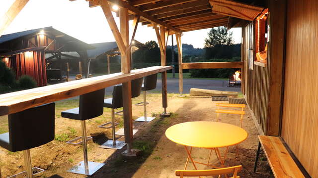 Bamavi Bar-Pub-Restaurant