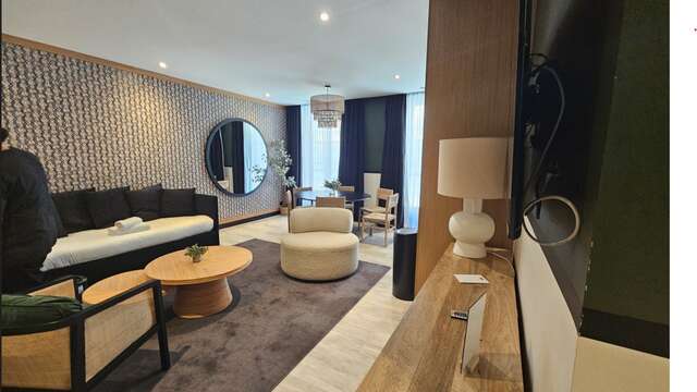 Maisons du Monde suites and apartments