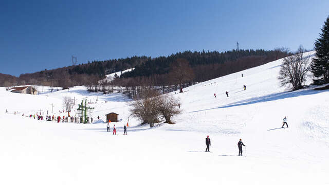 Ski alpin aux Plans d'Hotonnes