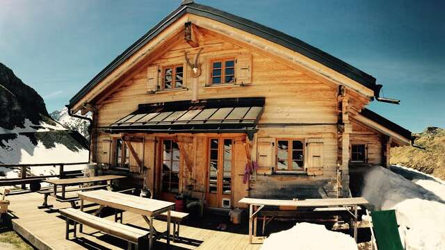 Cabane de Louvie