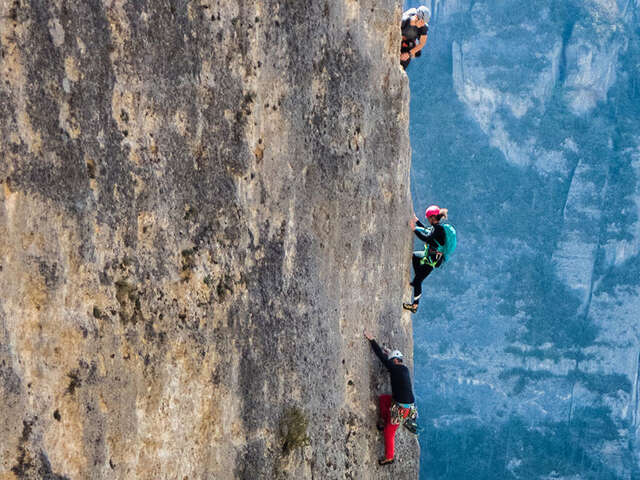 LOZÈRE ESCALADE (TALON NICOLAS)