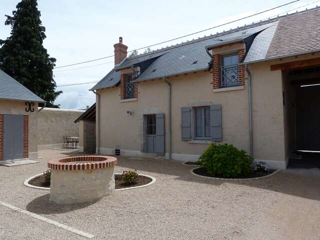 La Cour Carrée - Gîte de Charme "Le Pressoir"