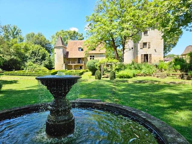 Donjon, Manoir et Jardin de la Salle