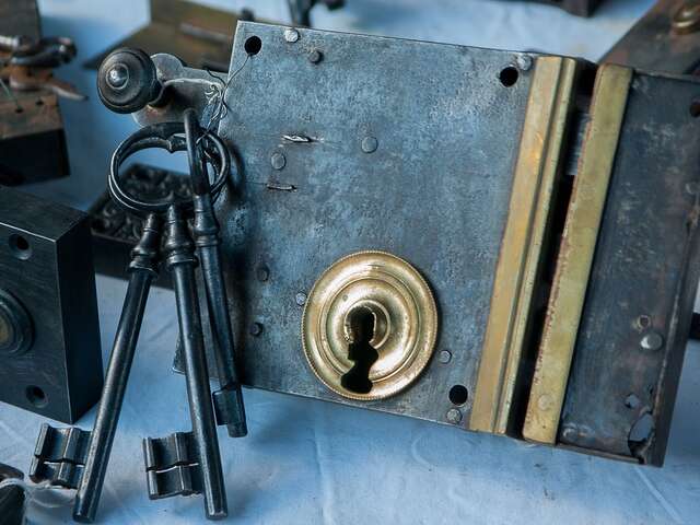 Vide Grenier à Saint Pompon