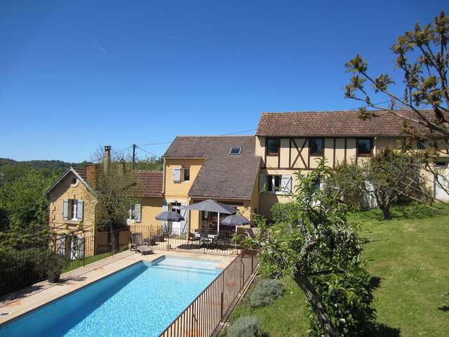 Les Bruyeres maison climatisée piscine chauffée